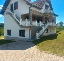 Großes Anwesen: 300m² Haus, 60m² Garage & 2 ha Wald in Serbien - Gülzow