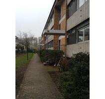 !- Zimmerwohnung in Köln- Holweide