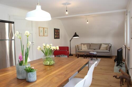 Foto - Stilvolle 3-Zimmer Maisonette-Wohnung in perfekter Lage