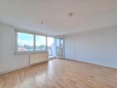 Foto - Wir Renovieren für Sie! 2-Zimmer-Wohnung in Großenhain - bald schon dein!