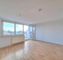 Wir Renovieren für Sie! 2-Zimmer-Wohnung in Großenhain - bald schon dein!