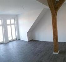 Gemütliche 3-Raum-Wohnung mit Balkon in der Innenstadt - Neustrelitz