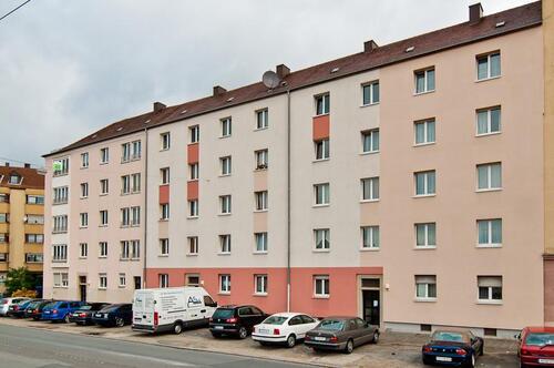 Foto - Renovierte 2- Zimmer- Wohnung in zentraler Lage
