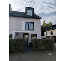 Modernes energieeffizientes Reihenendhaus mit Blick ins Grüne - Recklinghausen König Ludwig