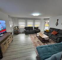 4- Zimmerwohnung mit sehr großer Terasse und einem Autostellplatz - Mötzingen