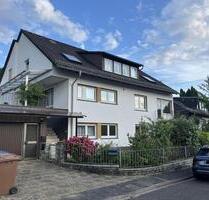 Ruhiges Wohnen am Feldrand mit über 500 m² Garten | ideal für handwerklich versierte Mieter - Kelkheim (Taunus)