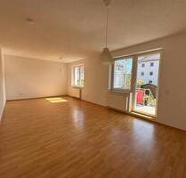 3-Zimmer Wohnung mit Garten, Balkon und Carport Stellplatz - Nauen