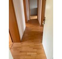 Schöne 2ZKBBalkon traumhafte Lage ab 01.12. zu vermieten - Lösnich