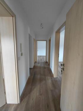 Foto - Neu renovierte 3-Zimmer-Wohnung 1. OG in Marktheidenfeld