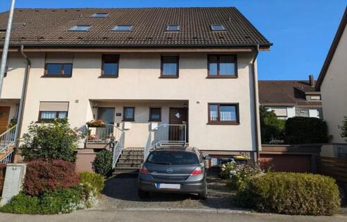 Foto - Geräumiges Einfamilienhaus in zentraler Lage