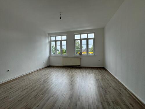 Foto - 3 Zimmer Küche Bad zu Sofort frei ( anfrage stopp )