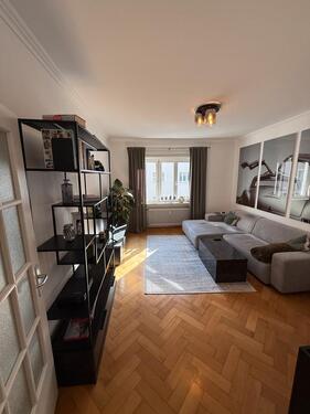 Foto - Zur Untermiete: helle 70qm Wohnung Maxvorstadt möbliert