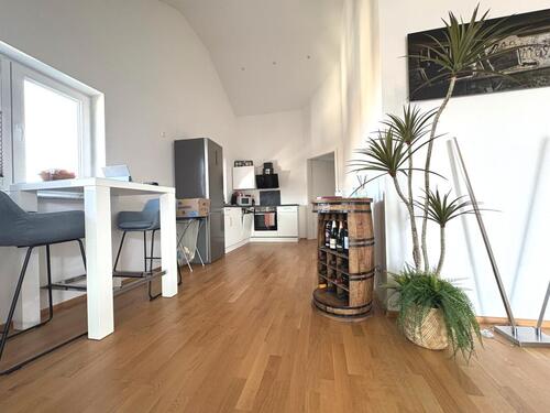 Foto - 2.5 Zimmer Dachgeschoßwohnung zur Miete in Salach