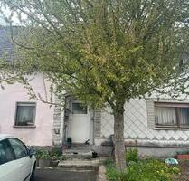 Einfamilienhaus - 110.000,00&nbsp;EUR Kaufpreis, ca.&nbsp; 100,00&nbsp;m&sup2; in Westerburg (PLZ: 56457)