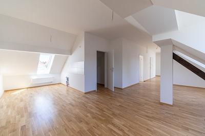 Foto - 4 Zimmer Atelier Wohnung im Dachgeschoss mit Charme! 2 Grundmieten frei bis Anmietung 15.09.2025