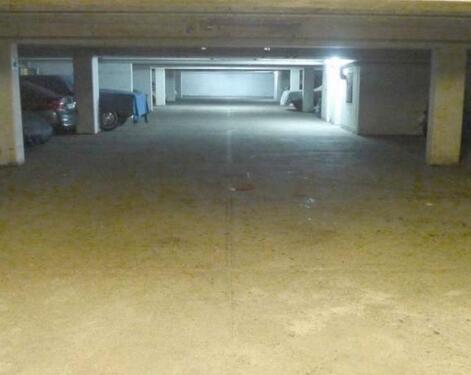 Foto - Tiefgarage - 80,00 EUR Miete,