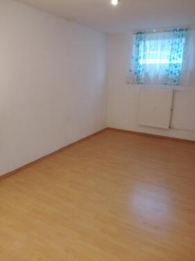 Foto - 2 Zimmer Wohnung WG tauglich nur an Studenten und Azubis