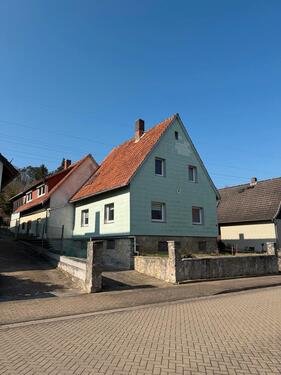 Foto - Haus mit 2 Wohneinheiten - 200.000,00&nbsp;EUR Kaufpreis, ca.&nbsp; 200,00&nbsp;m&sup2;