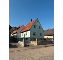 Haus mit 2 Wohneinheiten - 200.000,00&nbsp;EUR Kaufpreis, ca.&nbsp; 200,00&nbsp;m&sup2; in Einbeck (PLZ: 37574)