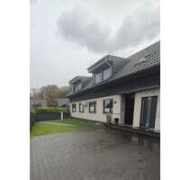 TOP Immobilie (Zweifamilienhaus) in Gladbeck Zweckel