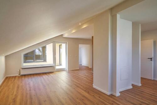 Foto - 4 Zimmer Dachgeschoßwohnung in Schwetzingen