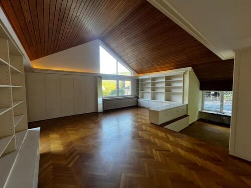 Foto - Traumhafte 4 Zimmer Küche Bad Wohnung mit Garten Terrasse & Kamin