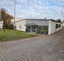 ToFa: geräumige Halle mit Außenfläche im Gewerbegebiet - Nieder-Olm