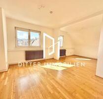 Dachgeschosswohnung mit 5 Zimmern und Balkon im Zentrum von Tauberbischofsheim