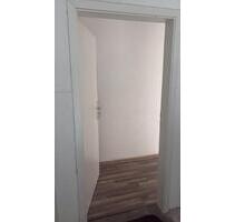 DG Wohnung 3 12 Zimmer frisch renoviert - Duisburg Mittelmeiderich