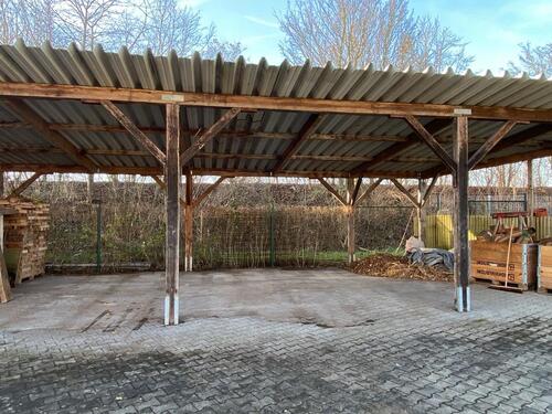 Foto - Stellplatz überdacht für Wohnwagen Wohnmobil Kameraüberwacht