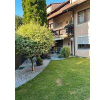 Erdgeschosswohnung mit traumhaftem Privatgarten - Albershausen