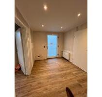 2 Zimmer Wohnung-altersgerecht - 810,00 EUR Kaltmiete, ca.  92,00 m² in Neustadt (Wied) (PLZ: 53577) Hombach