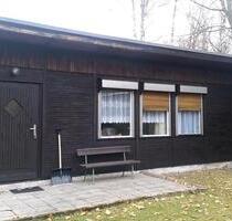 Bungalow Ferienwohnung - 69,00 EUR Kaltmiete, in Bärenstein (PLZ: 09471)