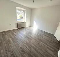 Familien aufgepasst: +renoviert +modernes Tageslichtbad +EG +eigenes Gartenabteil - Marl