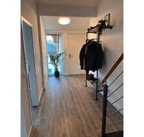 Großzügige Maisonette Wohnung in Isernhagen KB in ruhiger Lage