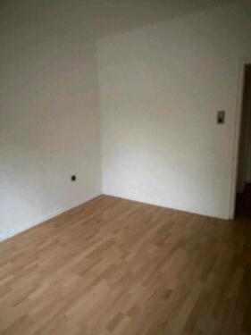 Foto - Wohnung 3 Zimmer mit EBK - 970,00 EUR Kaltmiete,