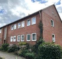 Helle Renovierte fünf Zimmer Wohnung frei! - Itzehoe