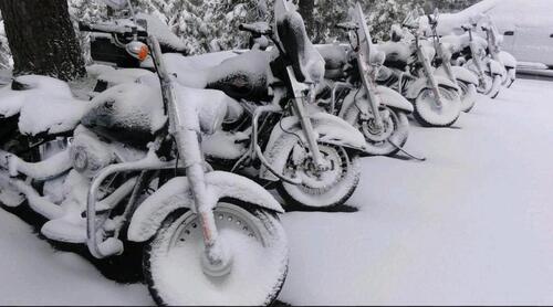 Foto - Motorrad WinterlagerStellplatz in Spandau