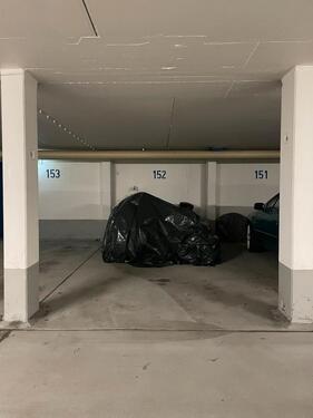 Foto - Tiefgaragenstellplatz - 125,00&nbsp;EUR Miete,