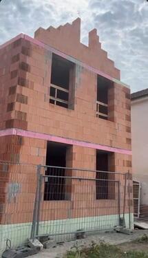 Foto - Einfamilienhaus im Rohbauzustand Groß- Gerau Dornheim