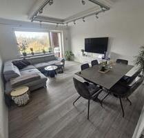 Schöne Wohnung (Endetage) in Oststeinbek mit sehr guter Anbindung