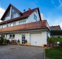 Charmante Doppelhaushälfte mit großem Garten und Weitblick! - Heidenau