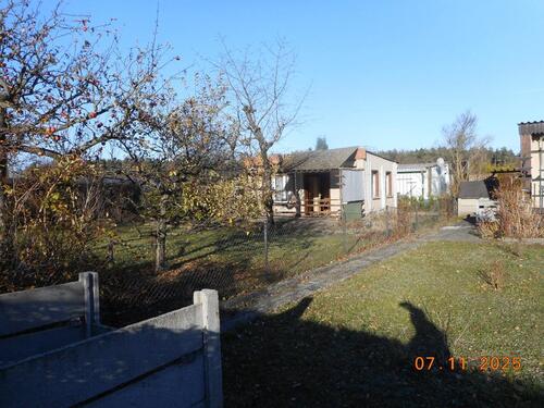 Foto - Kleingarten abzugeben - 300,00 EUR Kaltmiete, ca.  0,00 m²