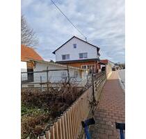 Haus mit Autowerkstatt und Wohnung - Münster