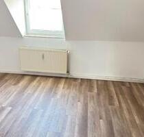 Dachgeschoss Wohnung - 550,00 EUR Kaltmiete, ca. 69,00 m² in Duisburg (PLZ: 47137) Mittelmeiderich Dachgeschoss Wohnung - 550,00 EUR Kaltmiete, ca. 69,00 m² in Duisburg (PLZ: 47137) Mittelmeiderich