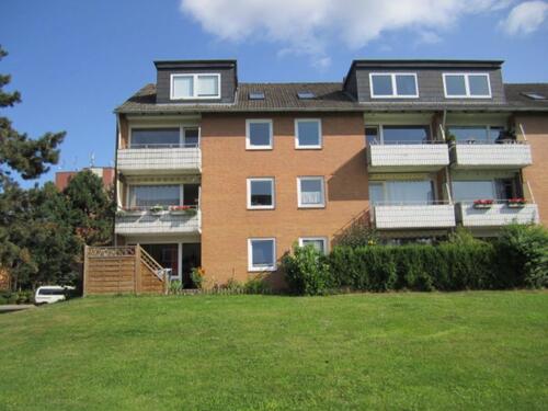 Foto - Fußnähe EKZ Farmsen an der Berner Au - großzügige Etagenwohnung mit Balkon - ruhige Sackgasse