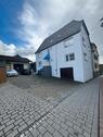 Foto - Mehrfamilienhaus mit 3 Wohnungen, großem Garten & Schäune