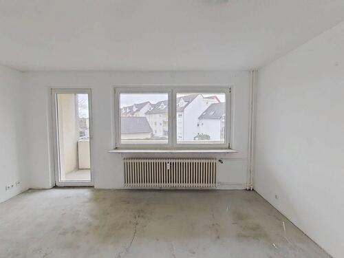 Foto - Helle 2-Zimmer-Wohnung mit BALKON und Wannenbad in Lampertheim