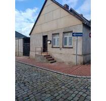 Sanierungsbedürftigeshaus - 20.000,00&nbsp;EUR Kaufpreis, ca.&nbsp; 20,00&nbsp;m&sup2;&nbsp;Wohnfl&auml;che in Sternberg (PLZ: 19406)