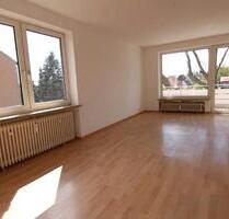 Sehr schöne helle vier Zimmer Wohnung mit Südbalkon - Soltau